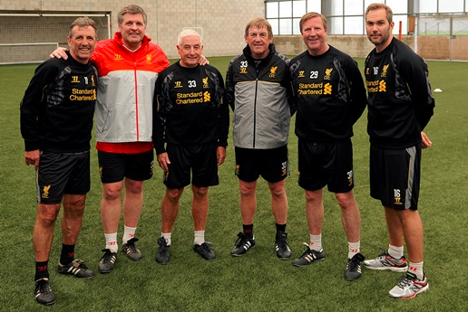 5万名民众齐聚现场，庆祝挪威队自98年以来首次晋级世界杯（5万球迷涌入现场，欢庆挪威队自1998年以来首度闯入世界杯决赛圈）