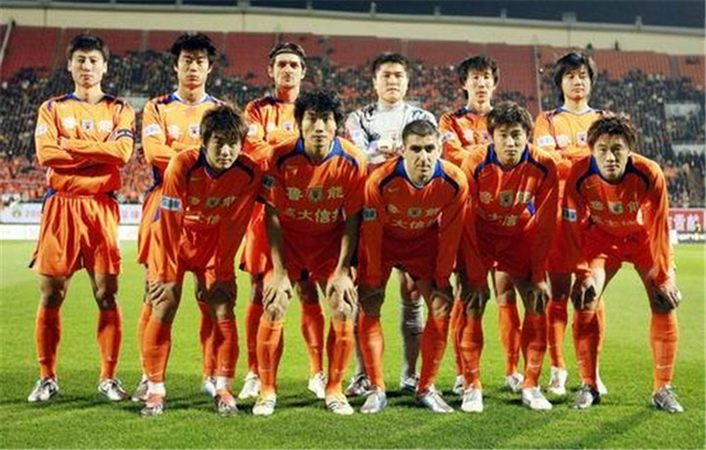 周末与凯塞多的对位？赖斯：我们是不同位置，我对他充满敬意