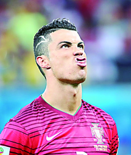 官方：恰尔汗奥卢手腕受伤退出土耳其大名单，不会出战西班牙