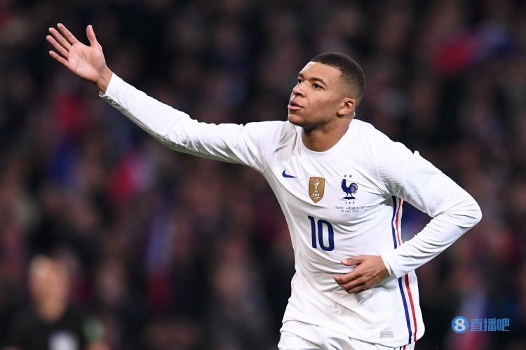 罗马诺：有关谁是GOAT的讨论很有趣，但在那不勒斯马拉多纳是神